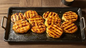 « Je les prépare en 10 minutes pour toute la famille » : mes galettes de pommes de terre crousti-dorées au four, bien plus légères que des frites